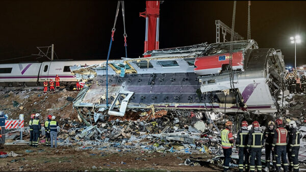 «Dios es bueno», dijo moribundo y sobrevivió al choque de trenes en España
